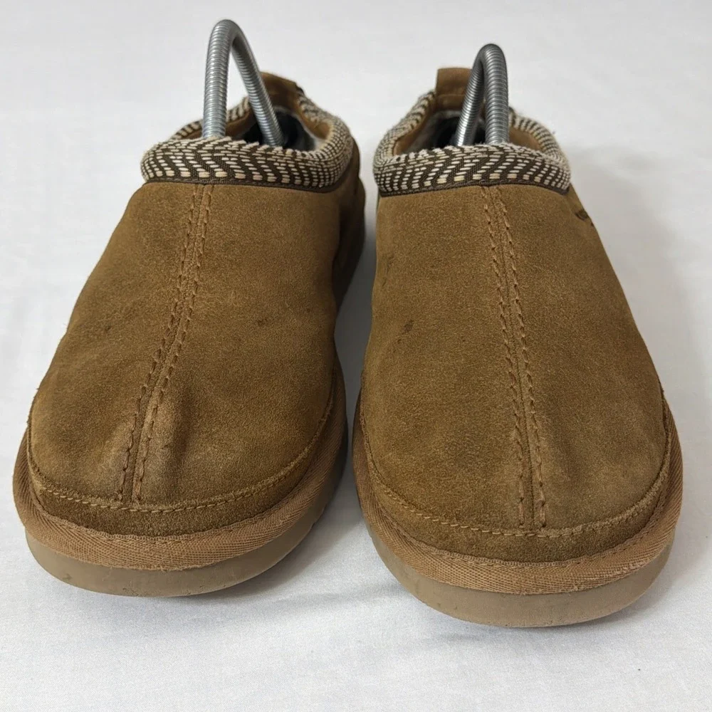 Gently Used Shoes Women's Kookaburra UGGs size 9‎ Casual Slip On Fit Comfy Suede